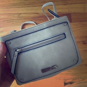 Kenneth Cole Reaction Gray Leather Crossbody New